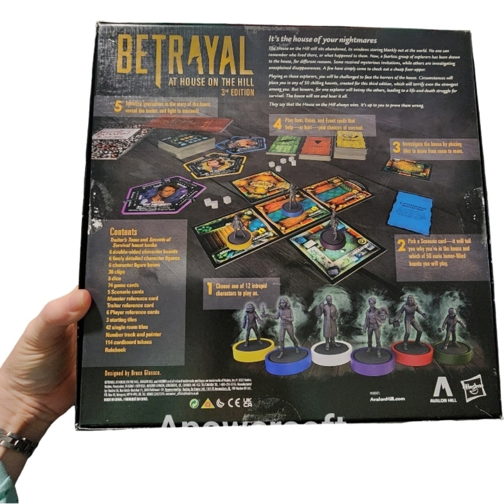 Avalon Betrayal at House on the Hill Board Game - Black/Green Artwork - Picture 2 of 2